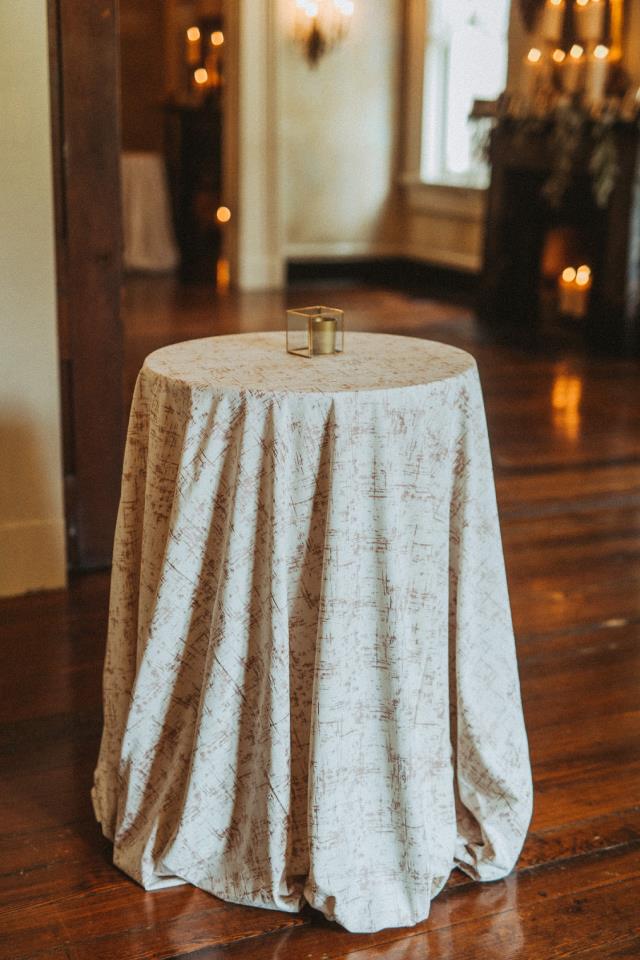 cream and gold etched velvet linens in tn