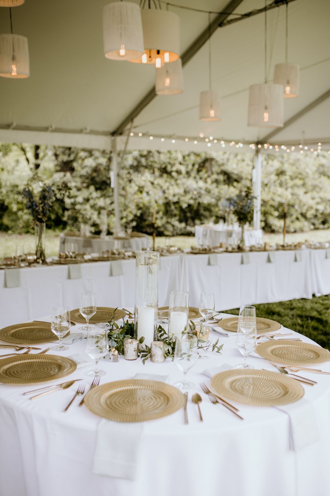 gold and white wedding