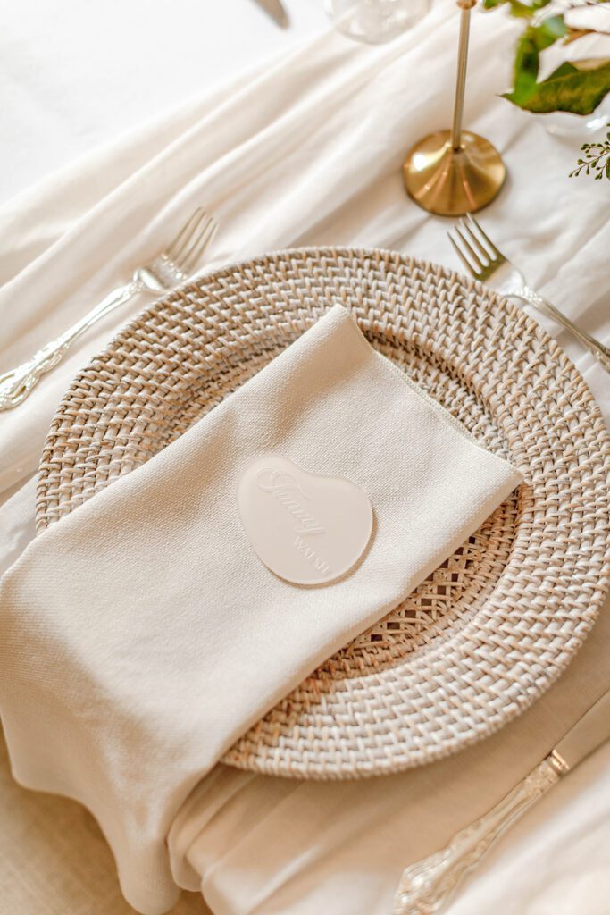 white summer event table