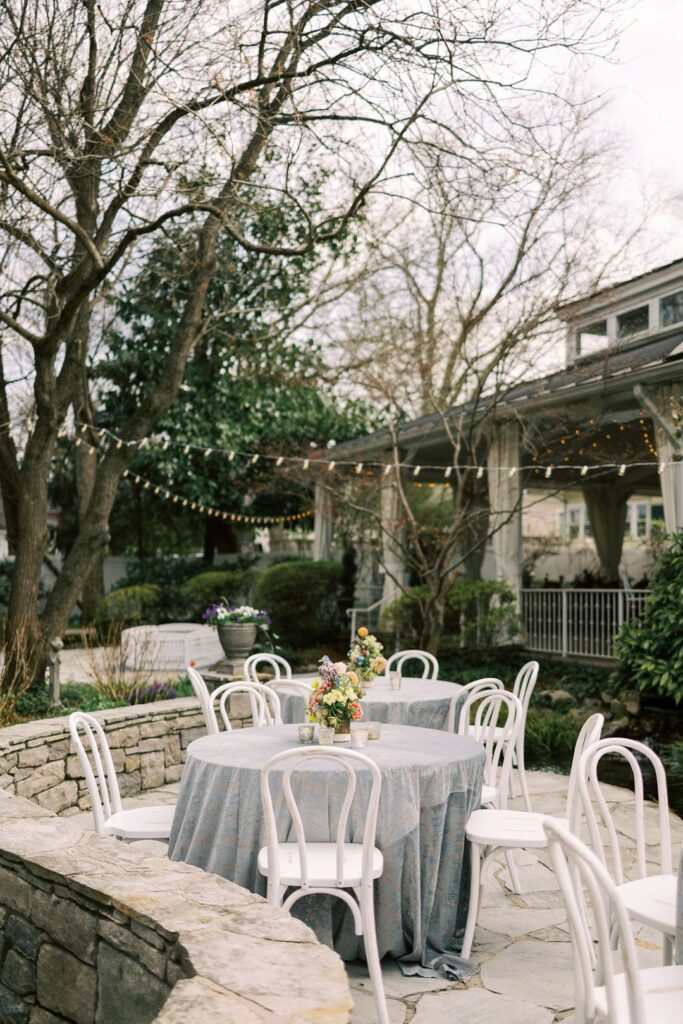 outdoor summer party table