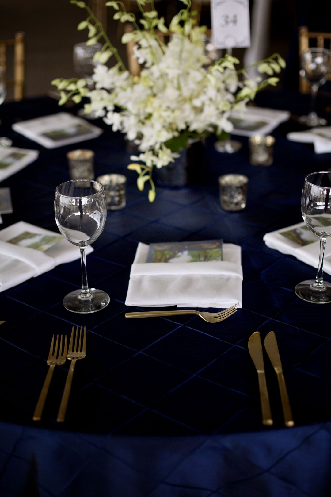 dark blue and white table