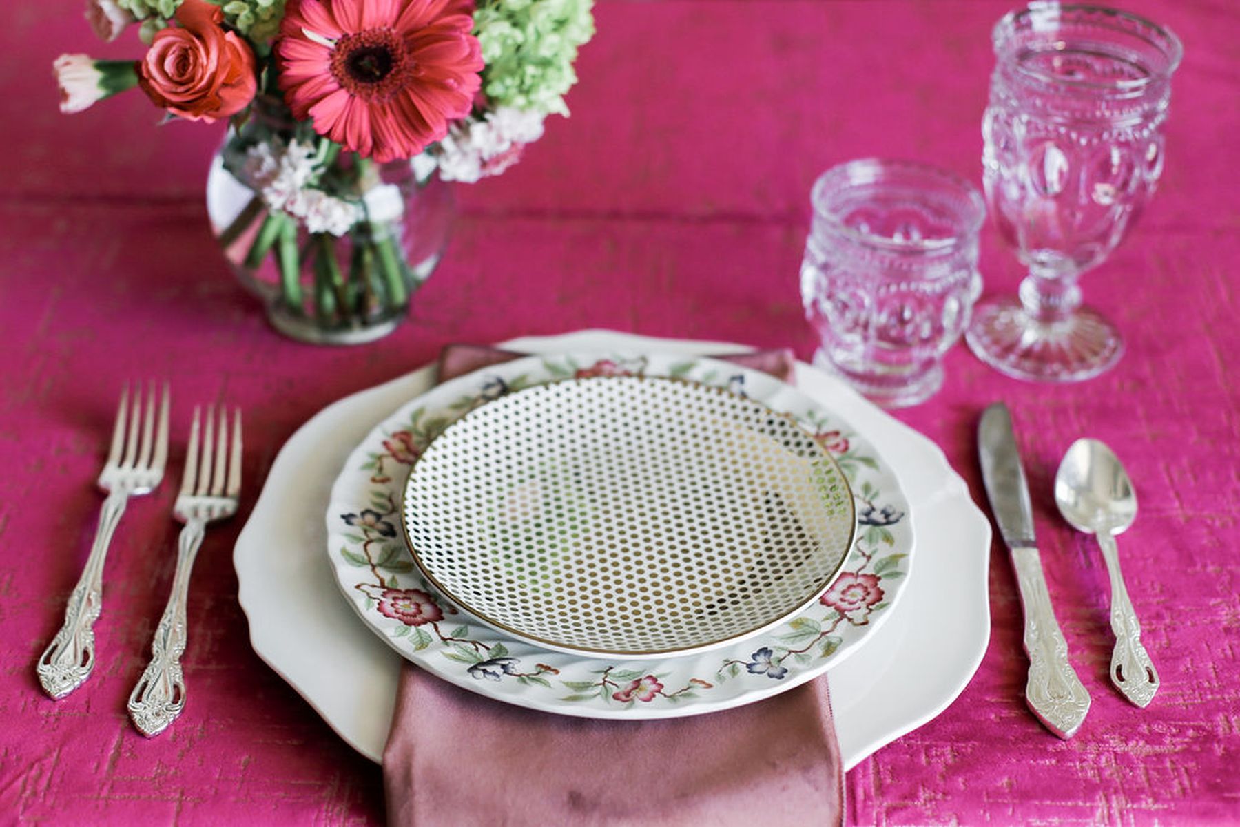 Darcy Bone China Charger