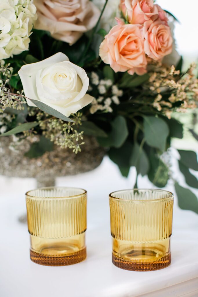 How to Fold Cloth Napkins Into Roses - Cali Girl In A Southern World