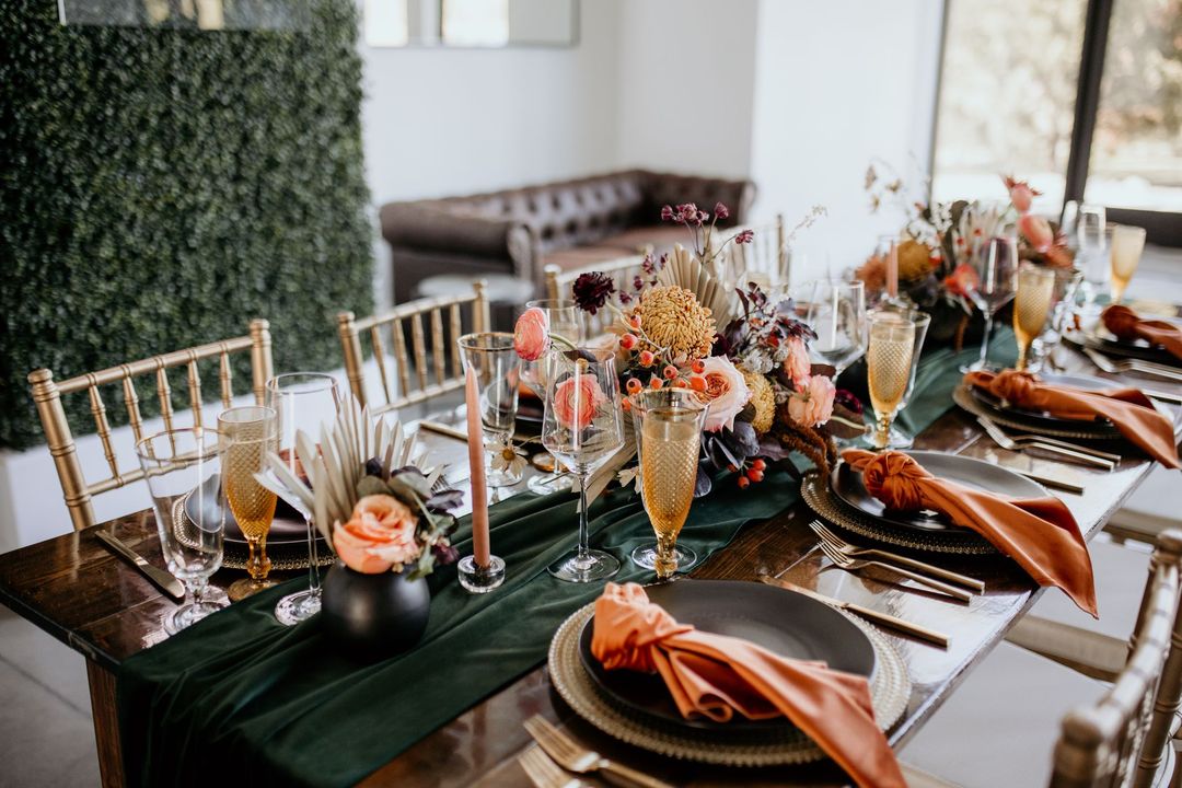 black and rust boho glam tablescape