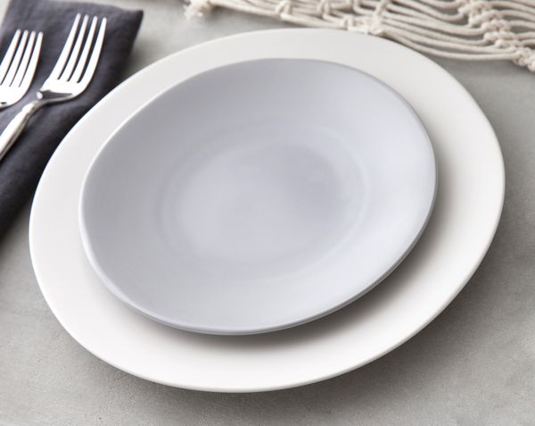 Earthen China Collection, Gray Off White Stoneware China, Southern Events (2)_600_477
