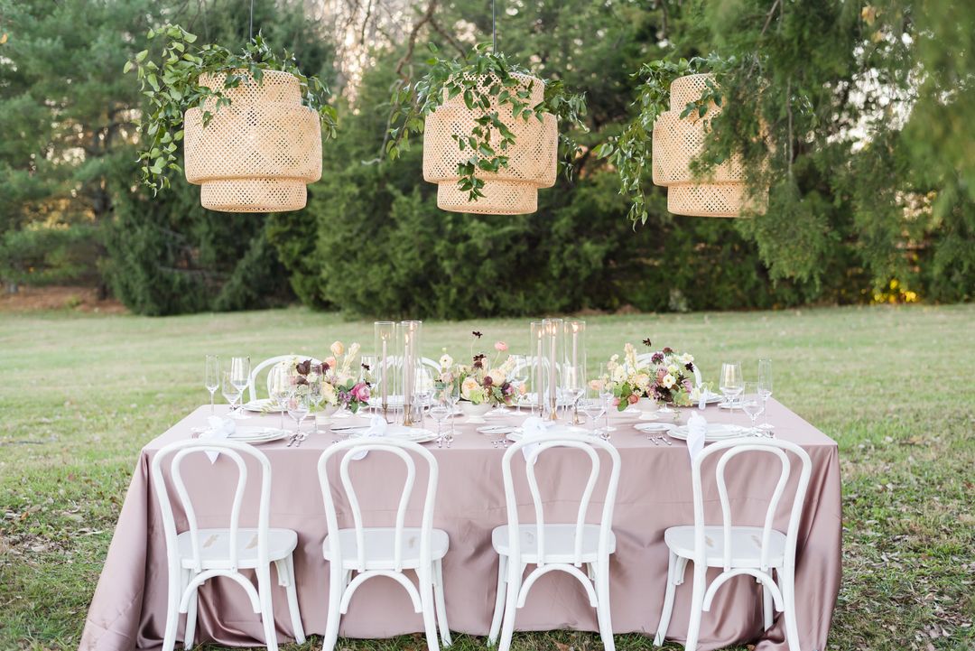 pastel summer tablescape, purple and white summer tablescape,