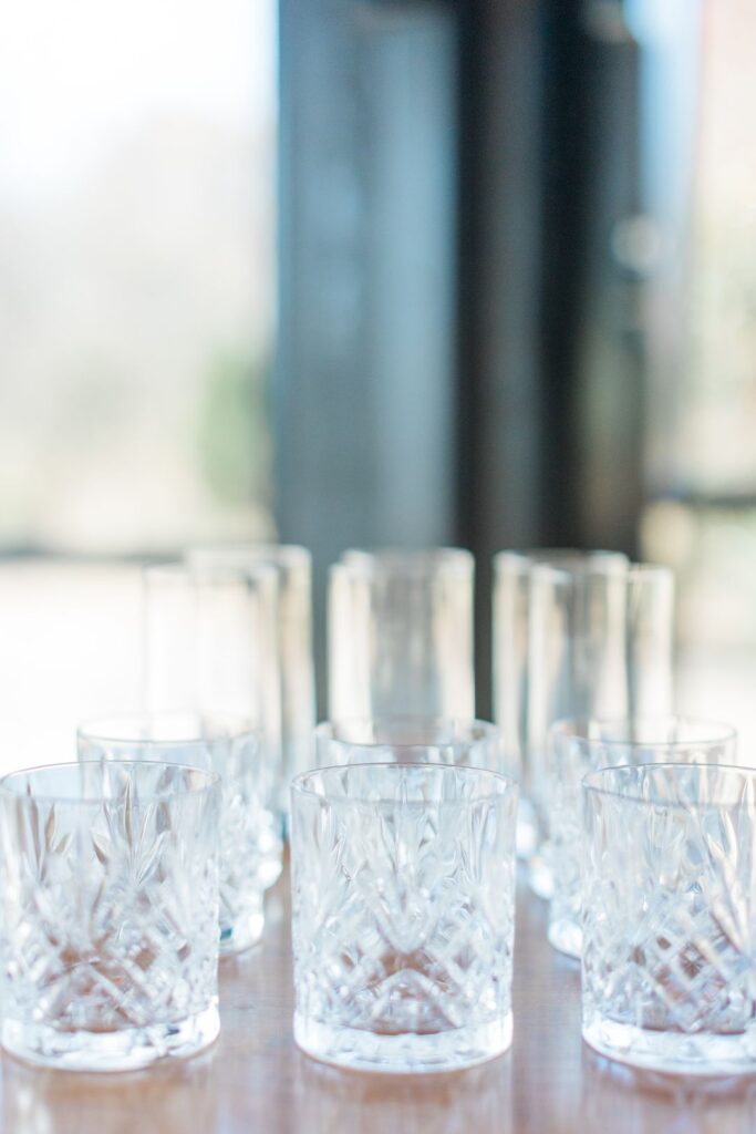 elegant glassware for rent