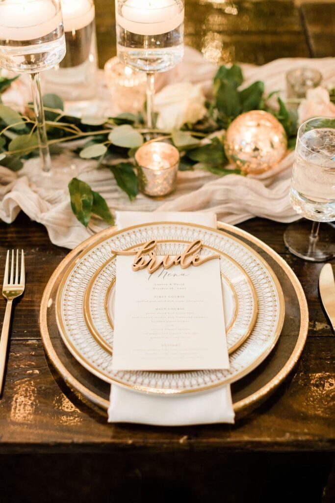 gold wedding reception table