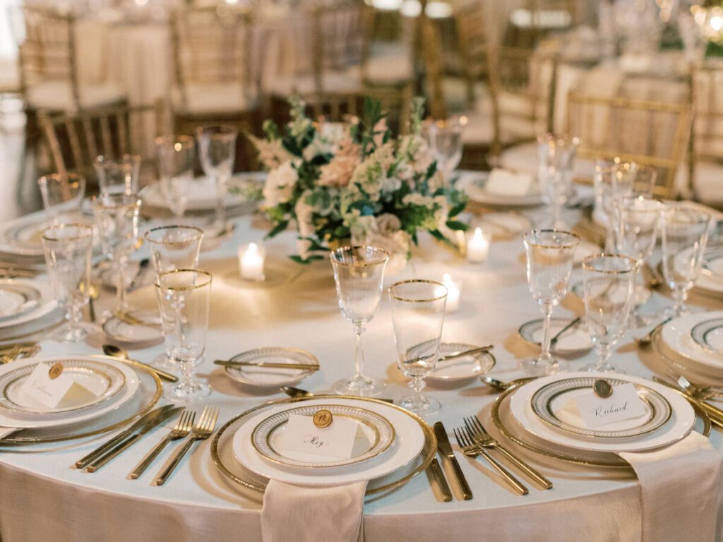 gold and white wedding table franklin tn