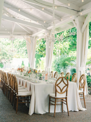 garden wedding banquet table