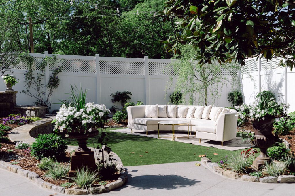 outdoor lounge area rental