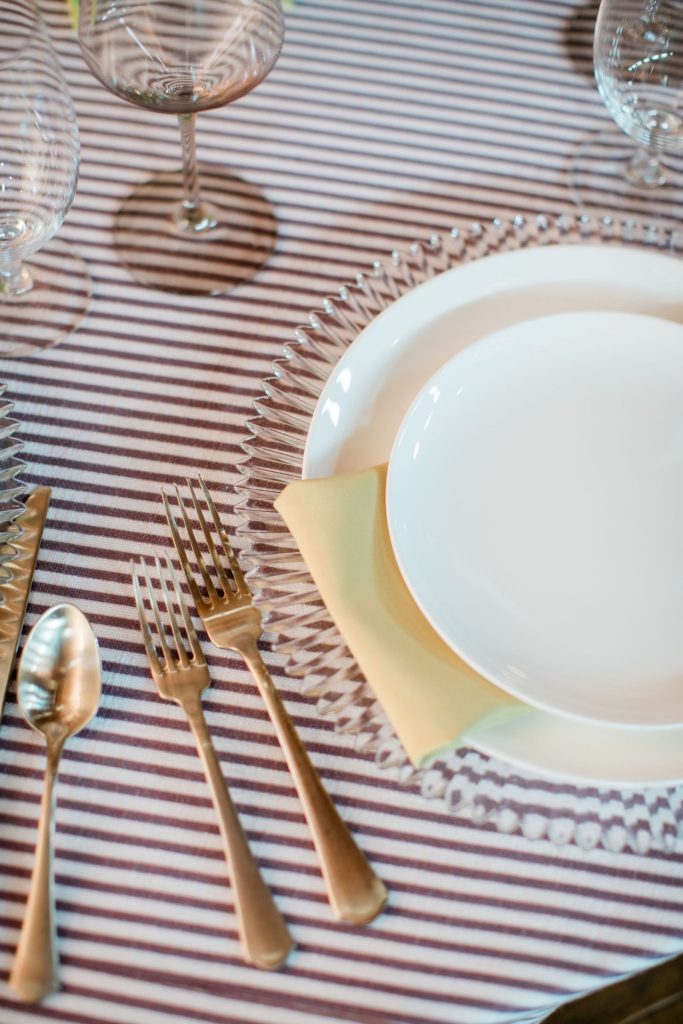 thanksgiving table and furniture rentals
