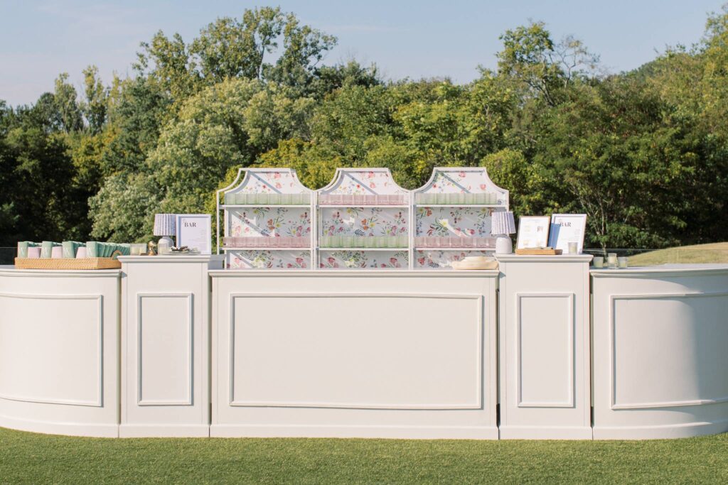 outdoor cocktail hour rentals near Nashville, TN